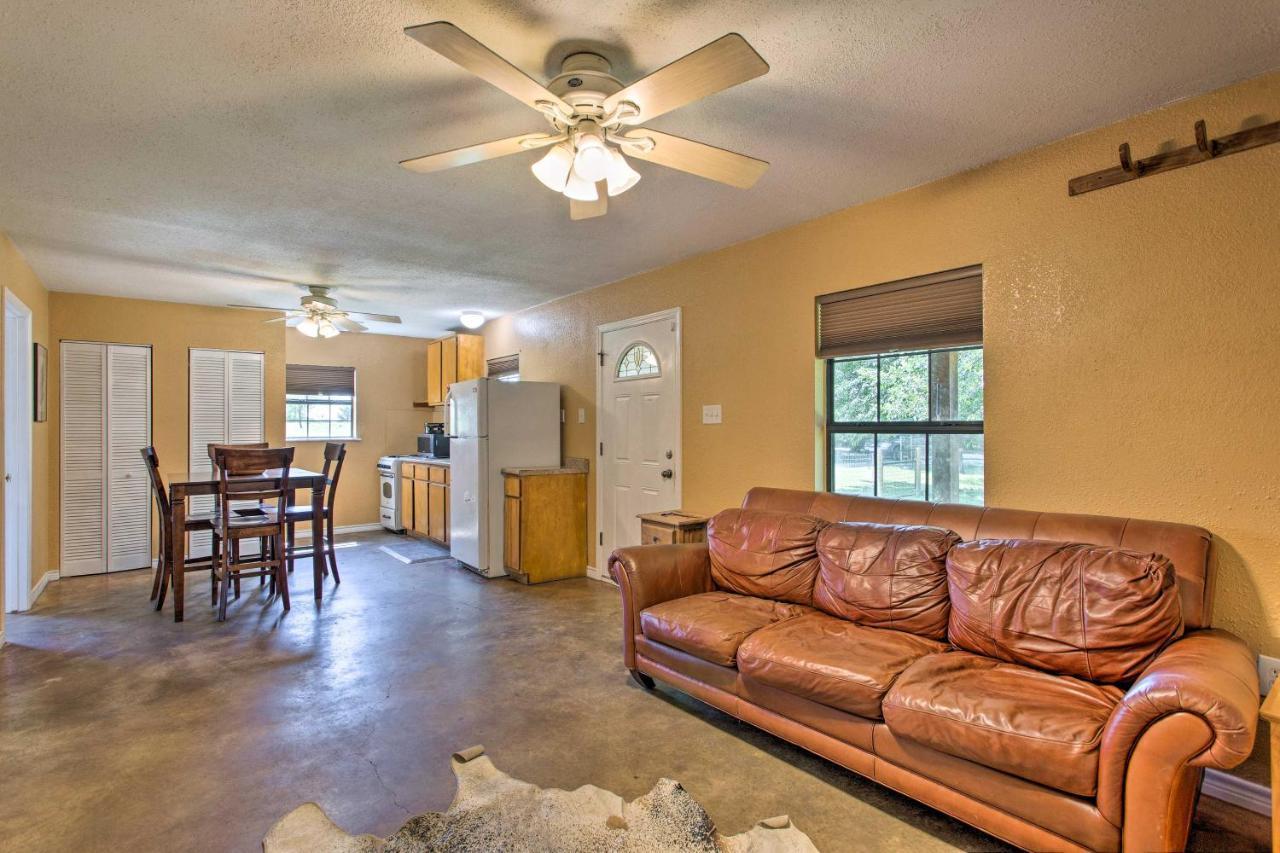 Texas Cabin On 130 Acres Walk To Lake Ray Roberts Collinsville Eksteriør billede