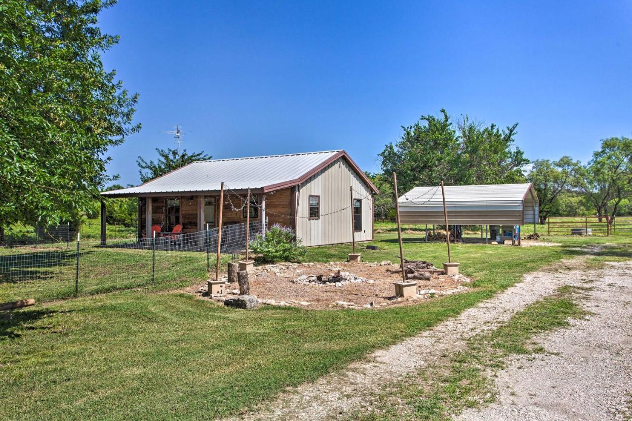 Texas Cabin On 130 Acres Walk To Lake Ray Roberts Collinsville Eksteriør billede
